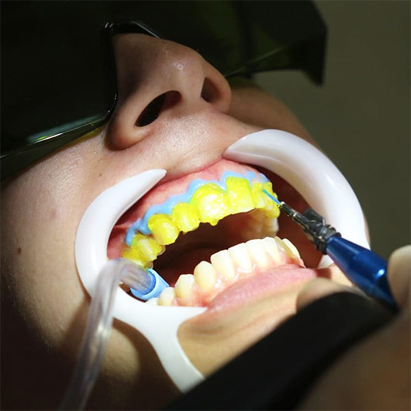 دندانپزشکی تجریش