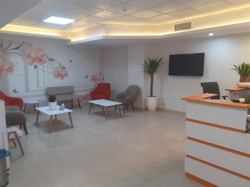 دندانپزشکی زیبایی دکتر بهروز اکبری