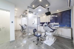 کلینیک دندانپزشکی مهستان