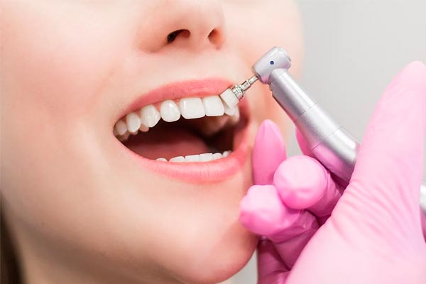 راه‌های افزایش عمر روکش دندان